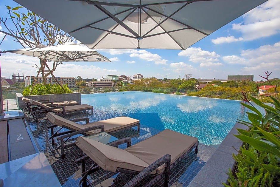 Crowne Plaza Vientiane By IHG