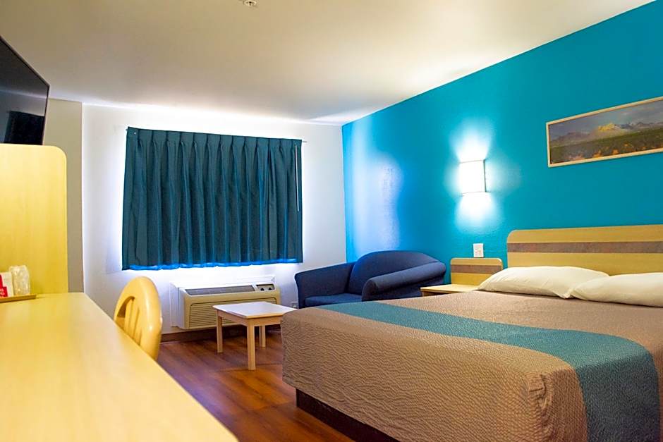Motel 6-Las Cruces, NM - Telshor