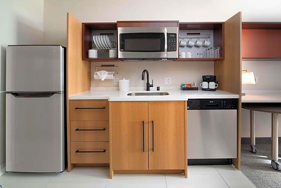 Home2 Suites By Hilton Albuquerque Airport