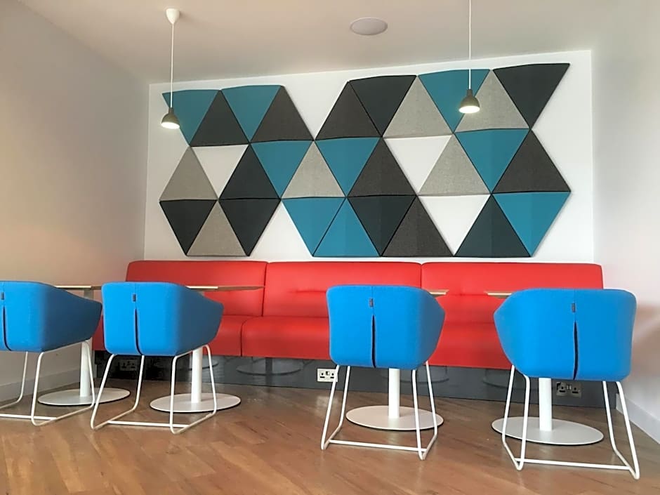 Holiday Inn Express St. Albans - M25 Jct.22 By IHG