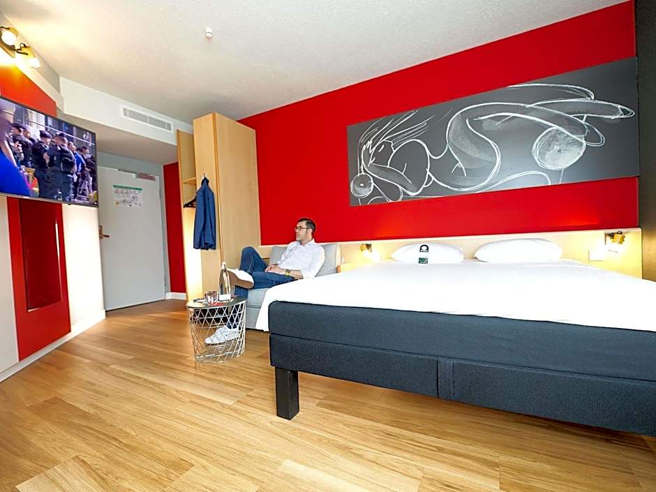 ibis KoeIn Messe