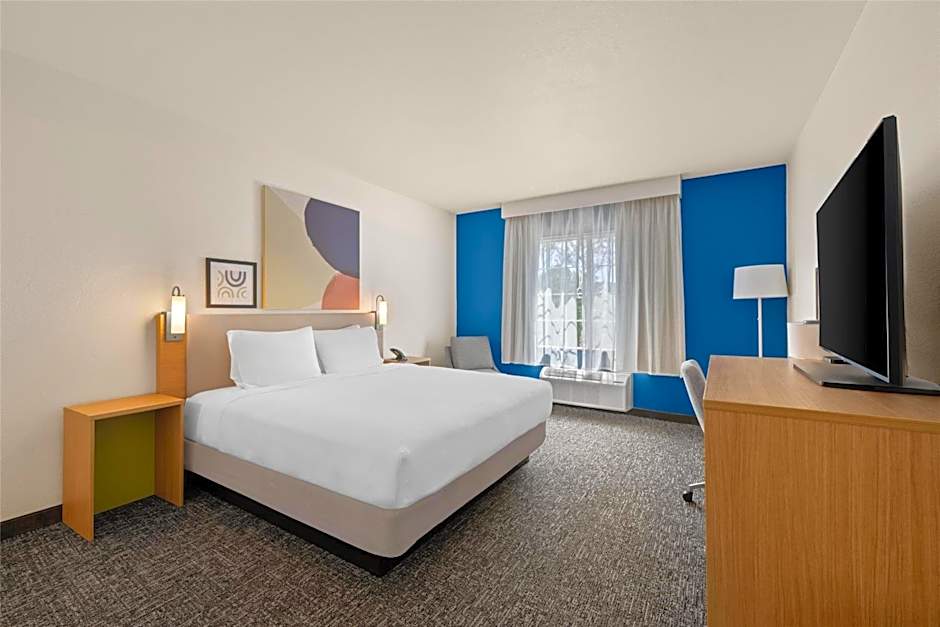 Spark by Hilton Homewood Birmingham