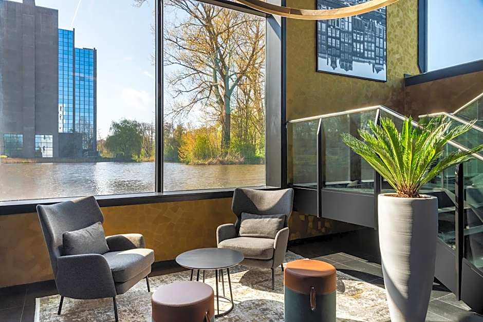 Radisson Hotel & Suites Amsterdam South