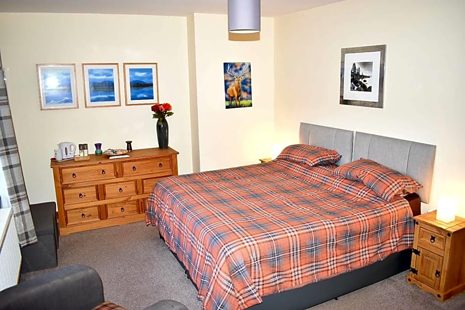 Lycia Rooms + – Inverness