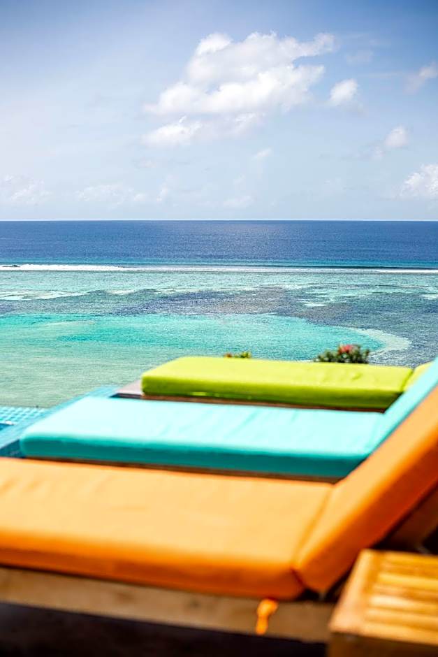 Triton Prestige Seaview and Spa