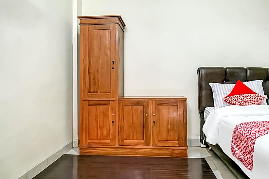 OYO Life 91160 Wisma Srijaya Syariah