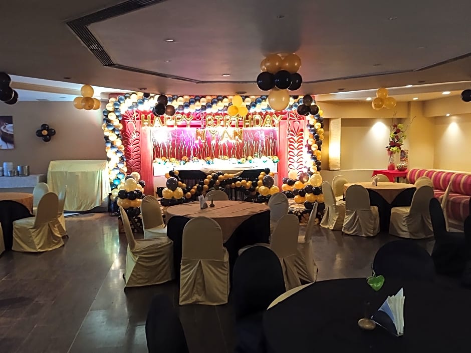 Hotel Tuli International