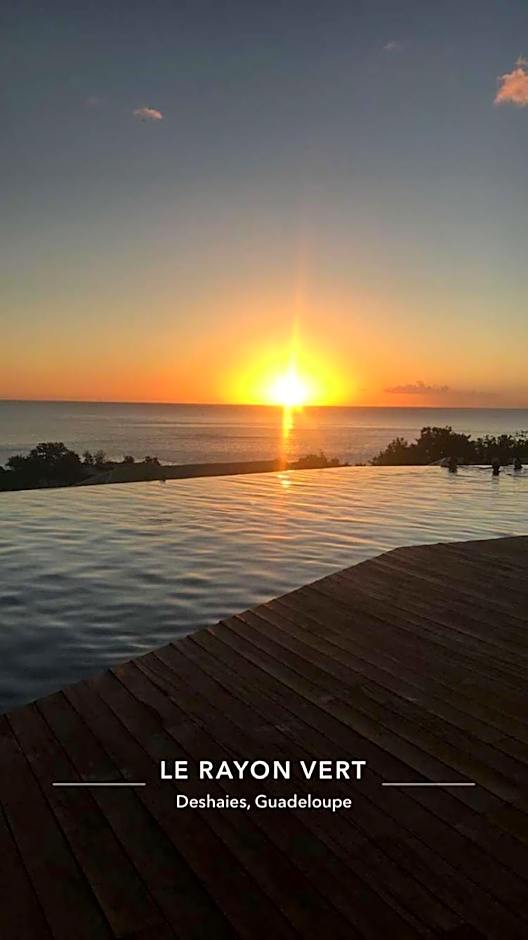 Le Rayon Vert - Hôtel & Restaurant VUE SUR MER