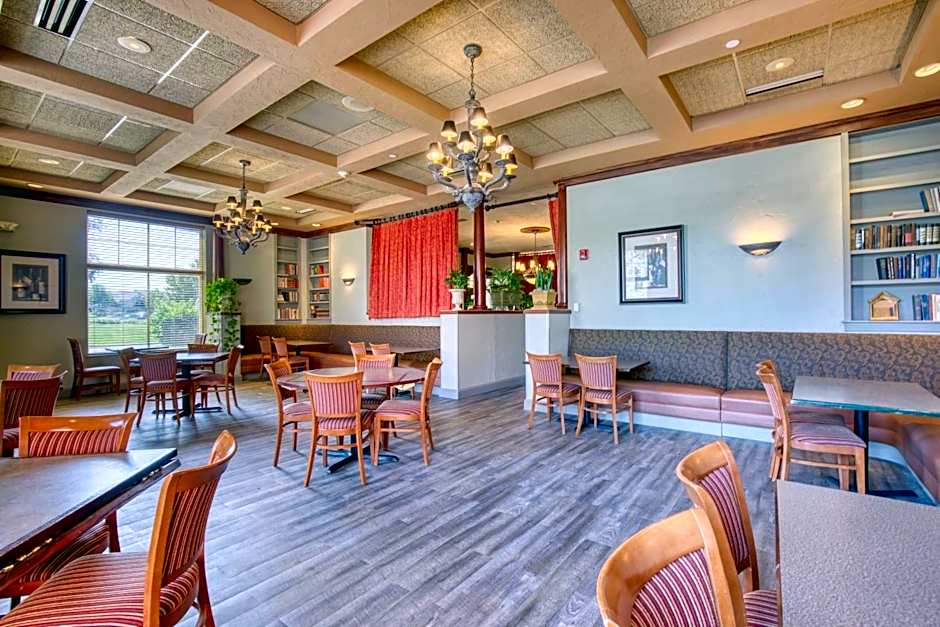 Holiday Inn Express & Suites Madison West - Middleton