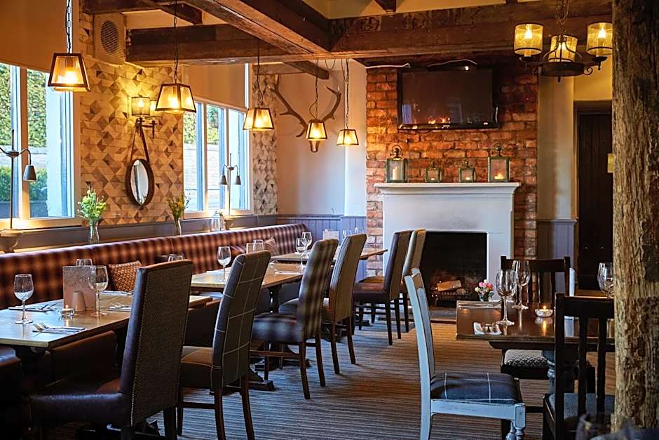 De Trafford Arms by Chef & Brewer Collection