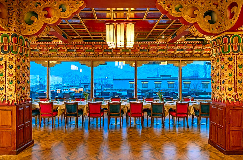 The Grand Dragon Hotel