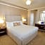 Cardinal Hotel