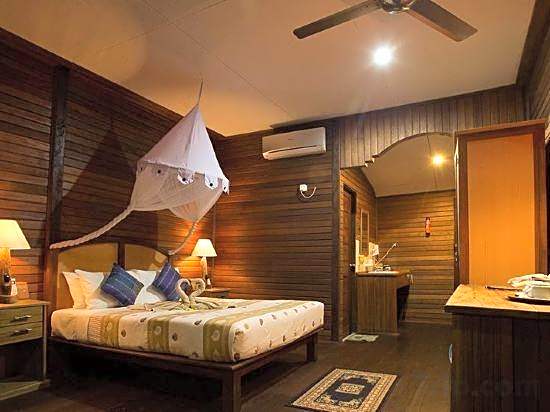 Raja Ampat Dive Lodge