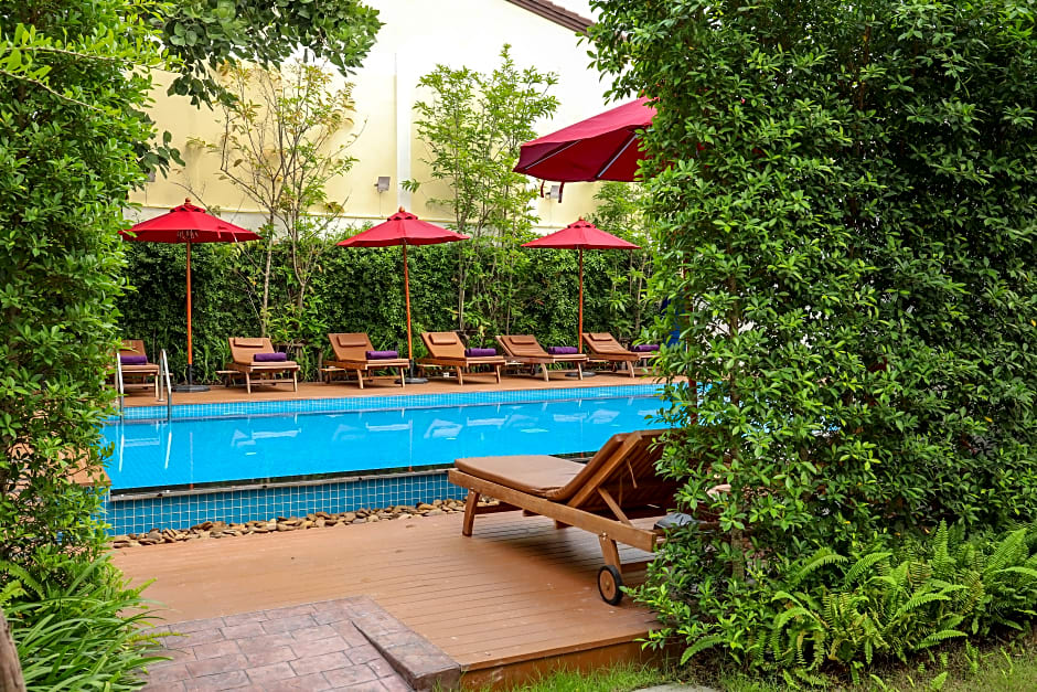 Golden Sea Pattaya Hotel