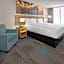 Days Inn by Wyndham Frederick
