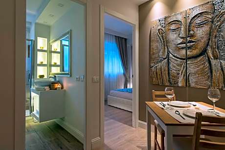 Aruna Suites