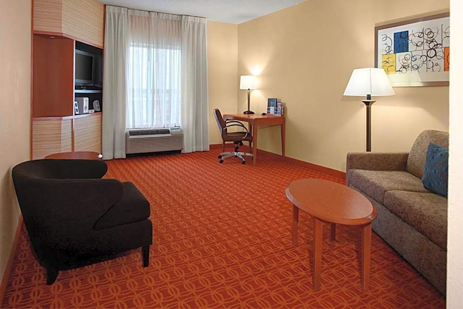 Fairfield Inn & Suites by Marriott Atlanta McDonough