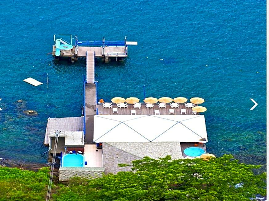 Sol Victoria Marina Flat