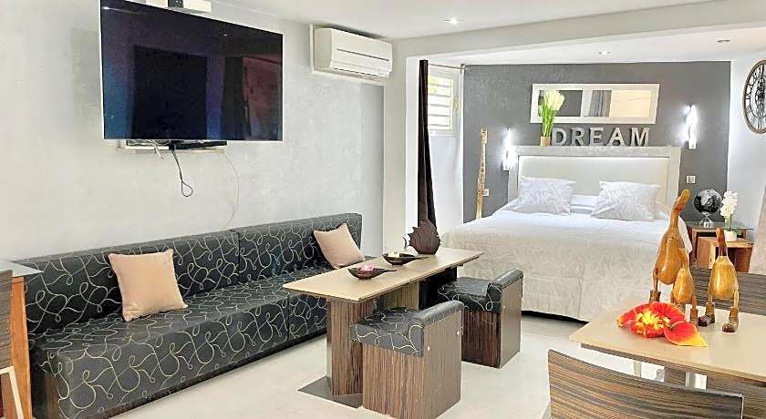 Residence Adam and Eve