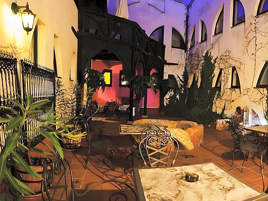 Janus Boutique Hotel & Spa