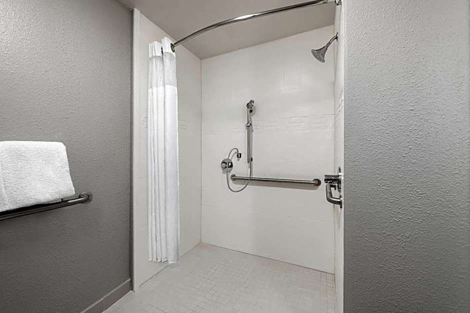 Residence Inn by Marriott Indianapolis Downtown On The Canal