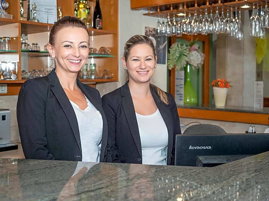 Holiday Club Apartman Hotel