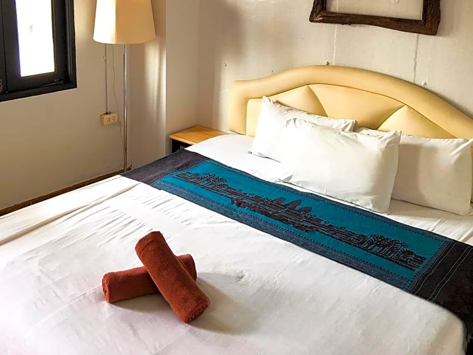 Sritrang Hotel