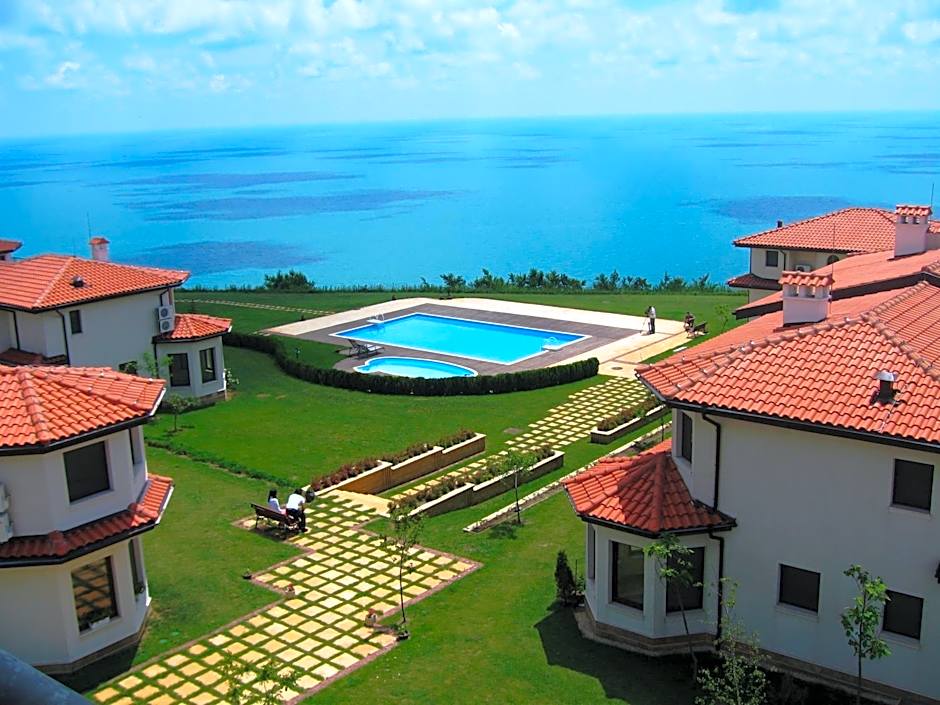 BlackSeaRama Golf & Villas