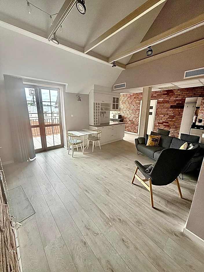Zdjęcie 1 z 12 — Duplex Suite
