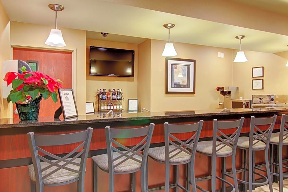 Cobblestone Inn & Suites Steele