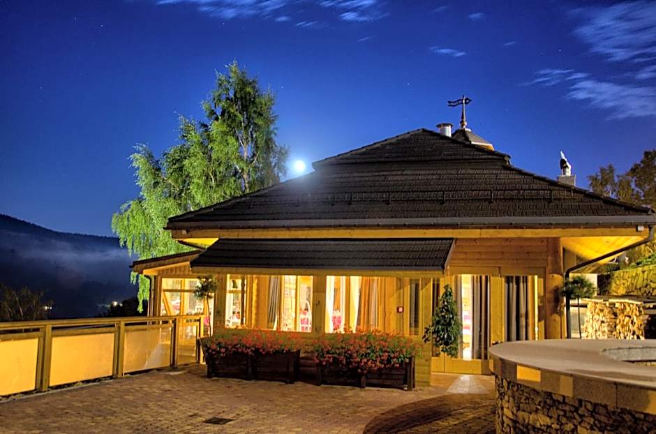 Hotel & Medi-Spa Bialy Kamien