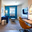 Holiday Inn Express & Suites Englewood - Denver South By IHG