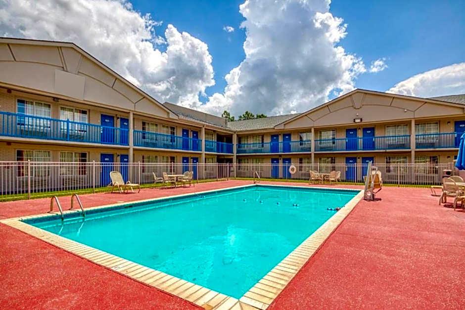 OYO Hotel Baton Rouge East I-12