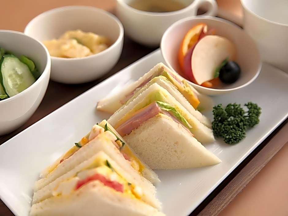 Shin-Osaka Station Hotel