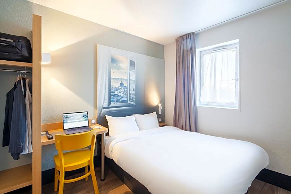 B&B HOTEL Maurepas