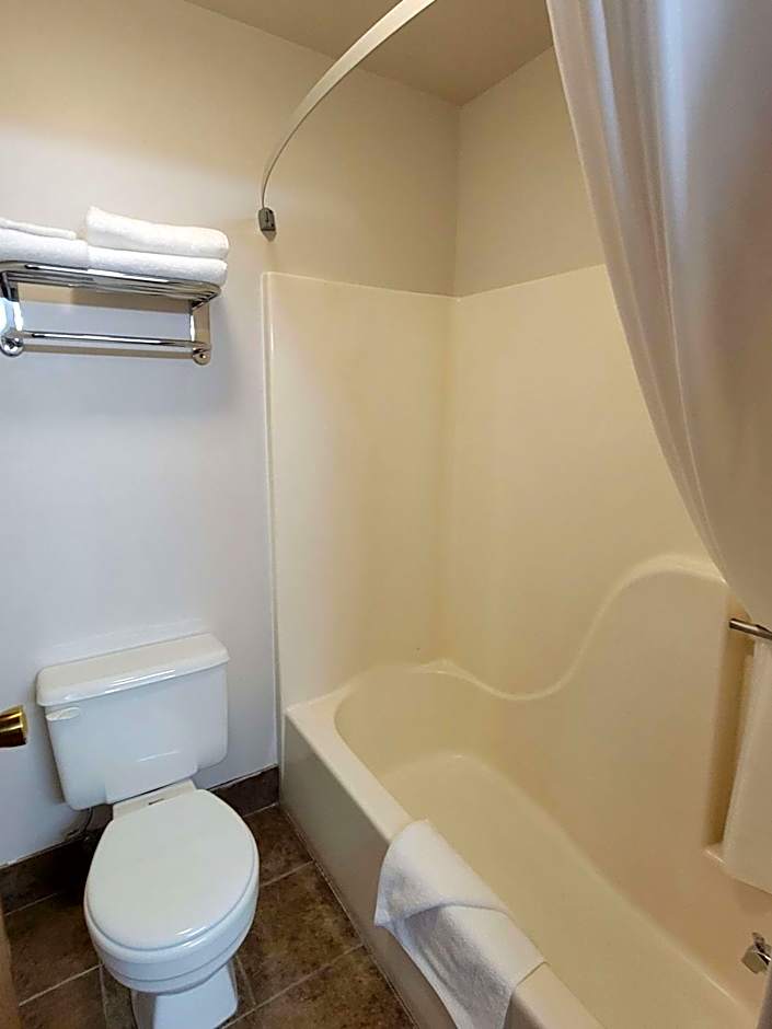SureStay Plus Hotel by Best Western Grand Island
