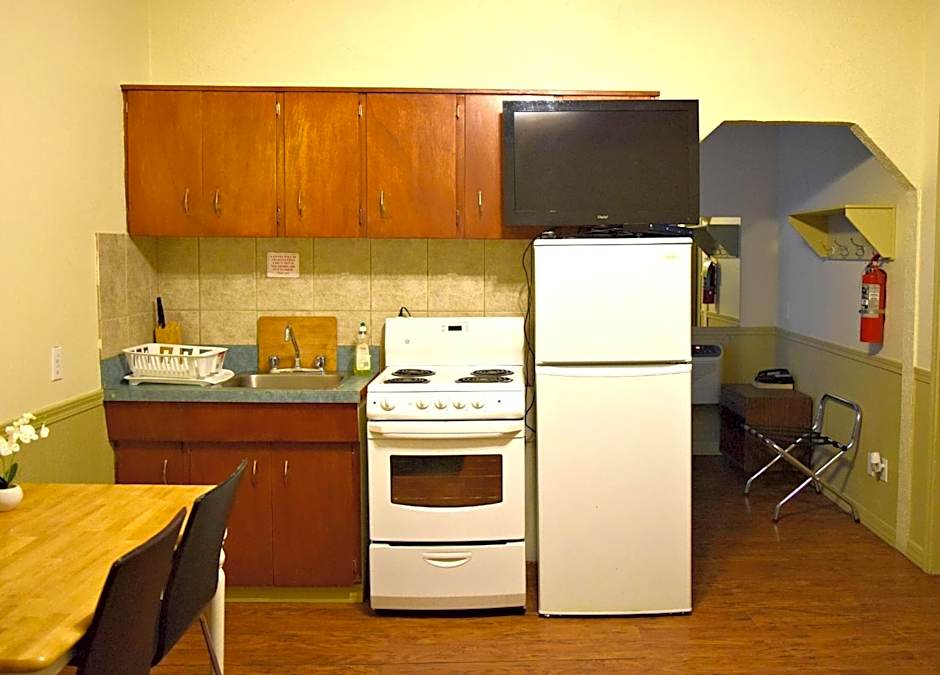 Photo 1 of 5 of 2 Bedroom Suite