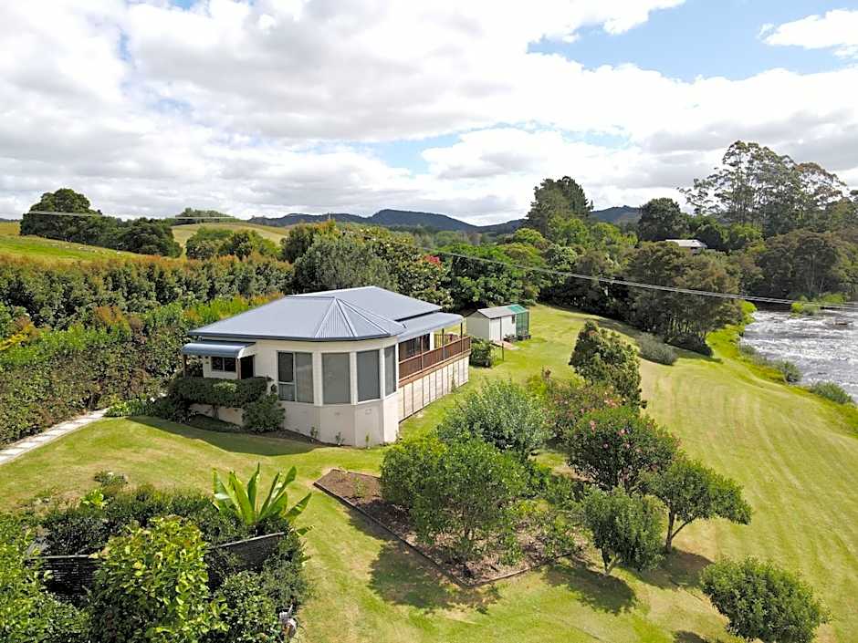 Te Awa Lodge