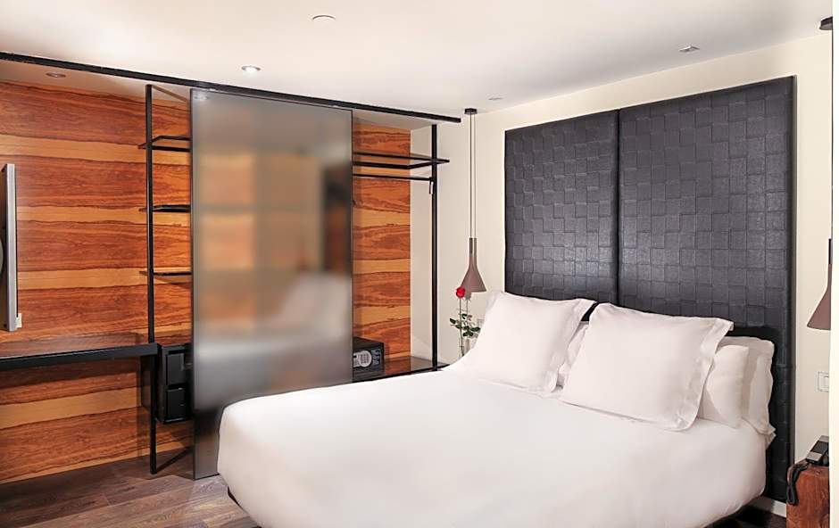 Hotel Gran Derby Suites
