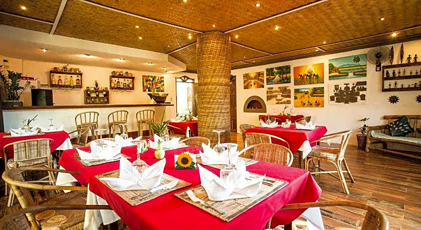 Floral Villarosa Hotel