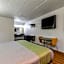 Days Inn by Wyndham Cincinnati I-71