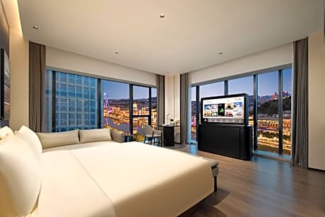 Jimu Suite with River View