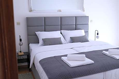Artena Hotel