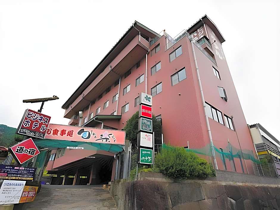 HOTEL VILLAGE