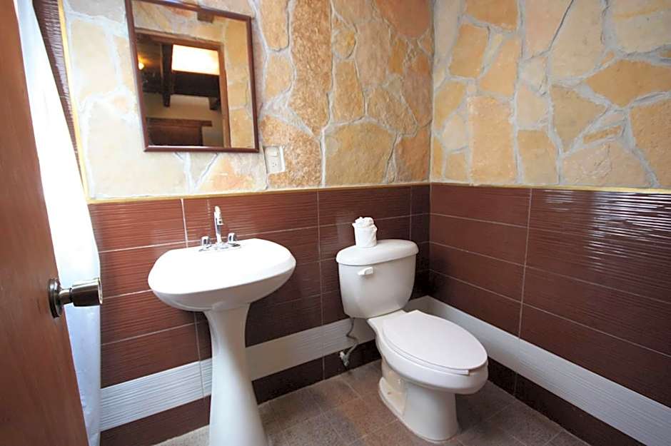 Hotel & Cava La Parroquia