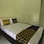 OYO Life 93155 Wisma Sarah