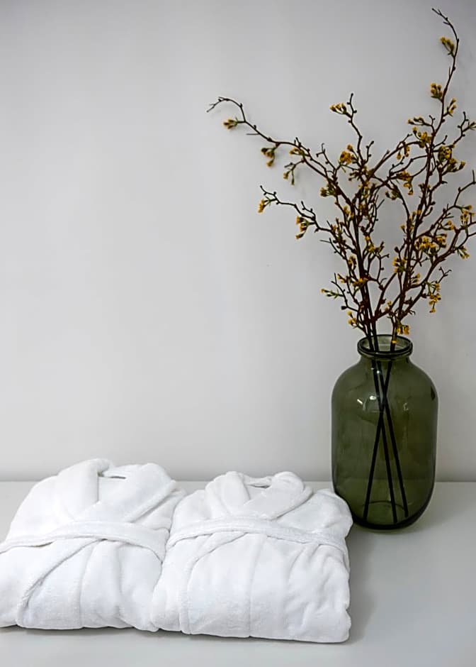 Jensen Luxury Suites