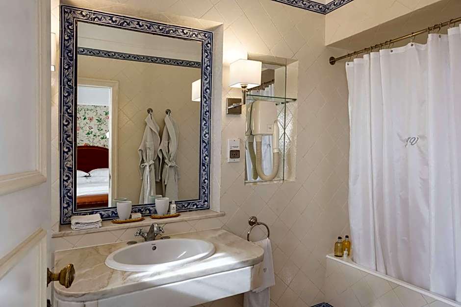 As Janelas Verdes Inn - Lisbon Heritage Collection