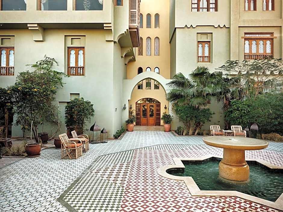 Ali Pasha Hotel
