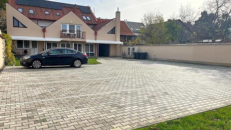 Rezidex Apartmanház